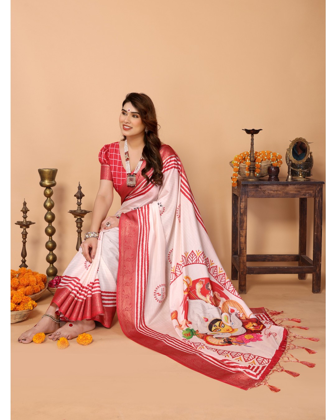 Crimson Red Handloom Linen Saree with Maa Durga Mahishasura Mardini Pallu & Zari Border | Durga Puja Special(Pack of 1)