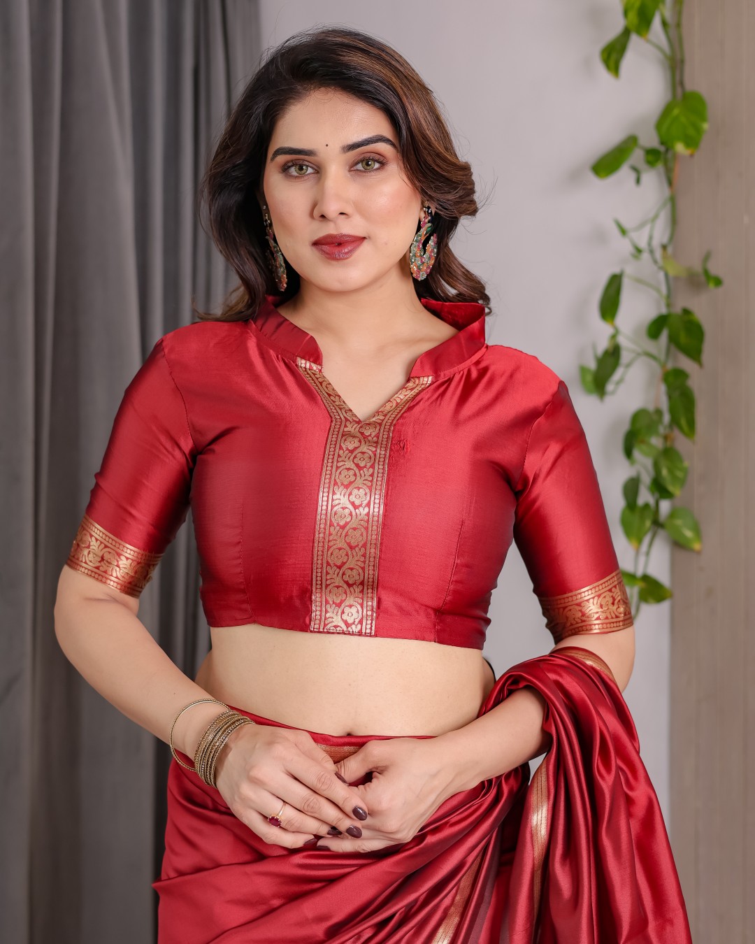 Soft Kanjivaram Silk Saree with Golden Zari Border & Rich Pallu | 5.5m Saree + 0.8m Blouse Piece(Pack of 1)