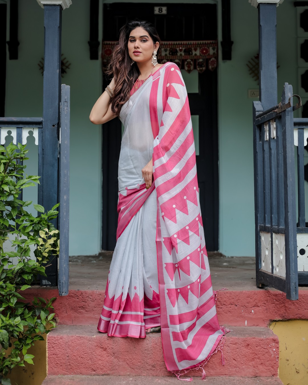 Pure Cotton Linen Saree with Floral Print, Blouse, and Tassel Detailing(Pack of 1)