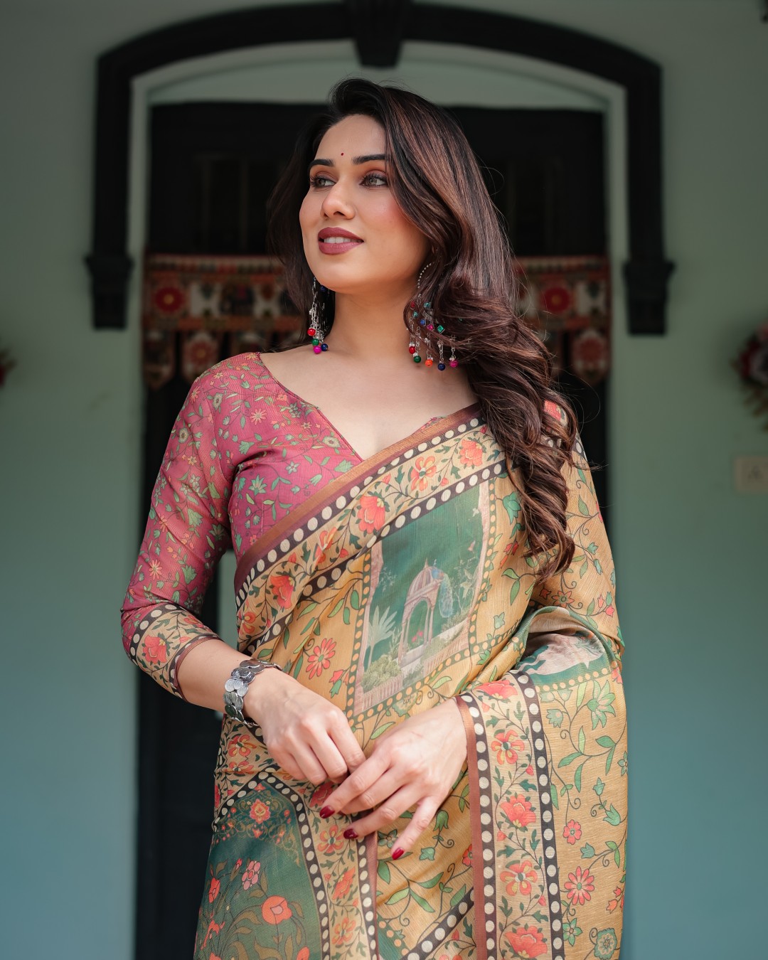 Floral Patterns Linen Cotton Handloom Printed Saree, Heritage-Inspired Pallu, and Tassels(Pack of 1)