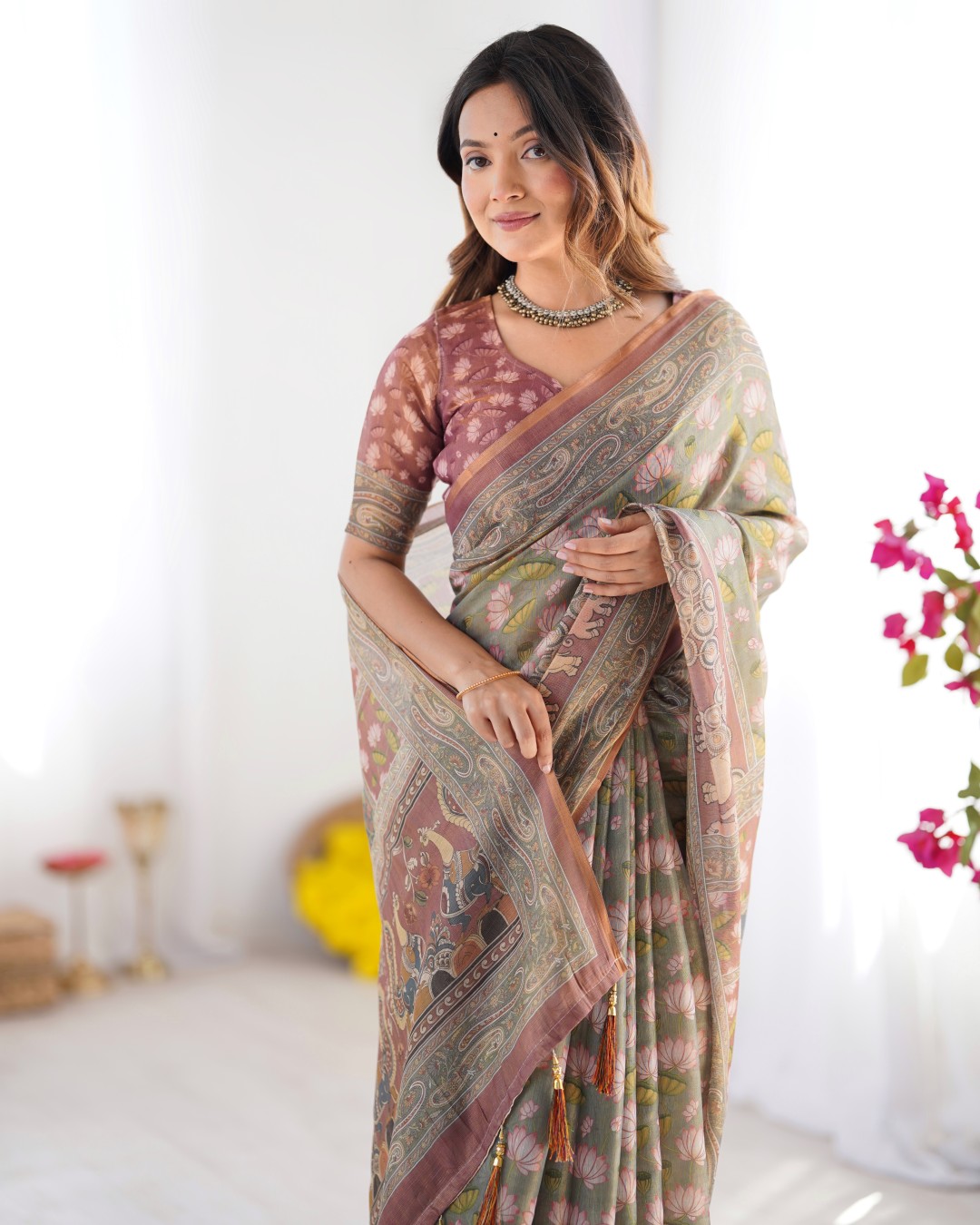 Handloom Cotton Saree with Floral Jaal & Multicolor Mandala Pallu Art(Pack of 1)