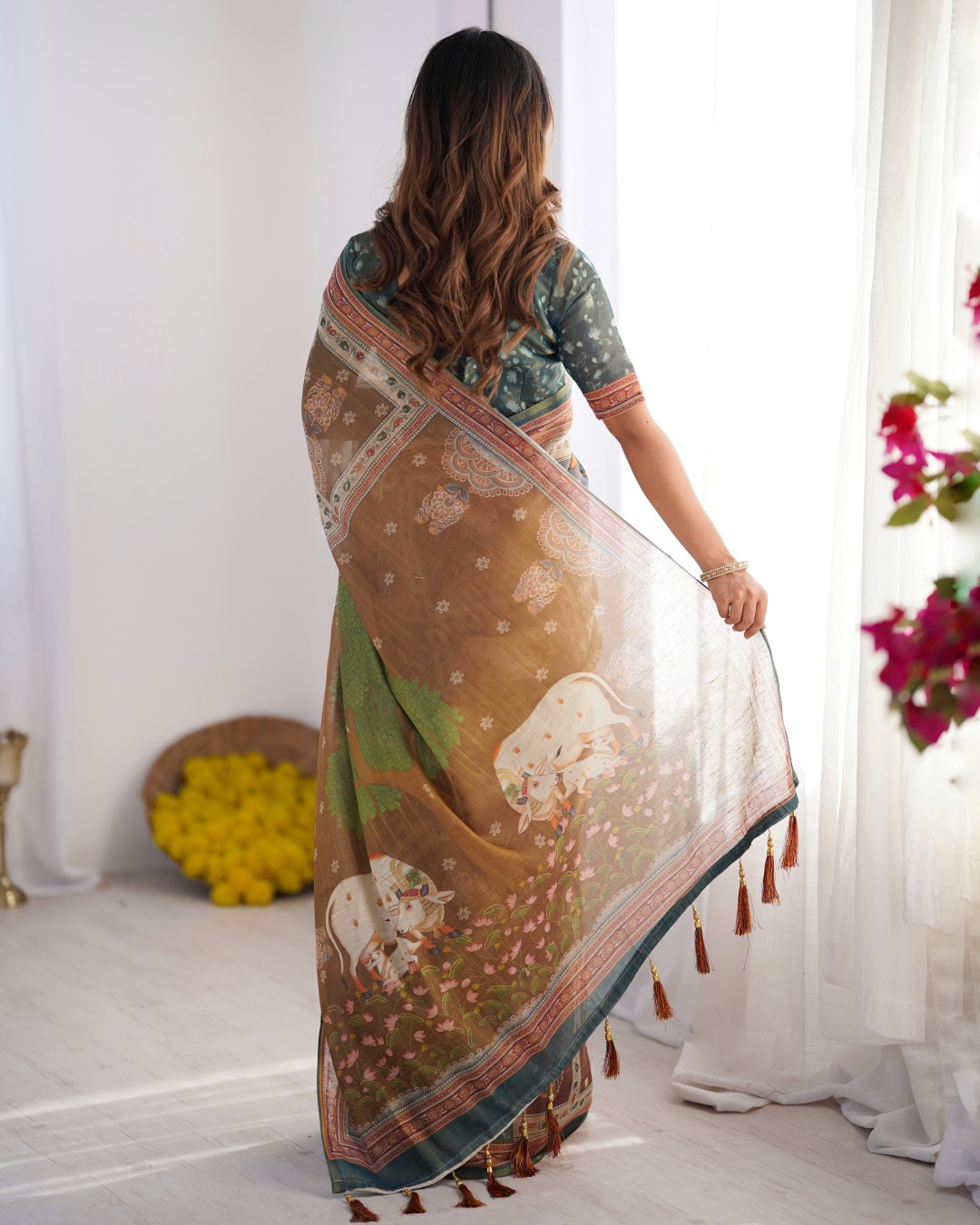 Pure Linen Cotton Saree with Folk Animal Motif & Floral Print (Pack of 1)