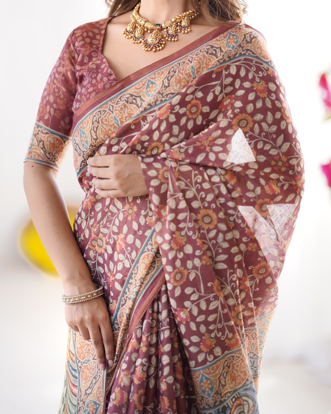 Linen Cotton Handloom Saree with Floral Buti Print and Madhubani Fish Art Pallu(Pack of 1)