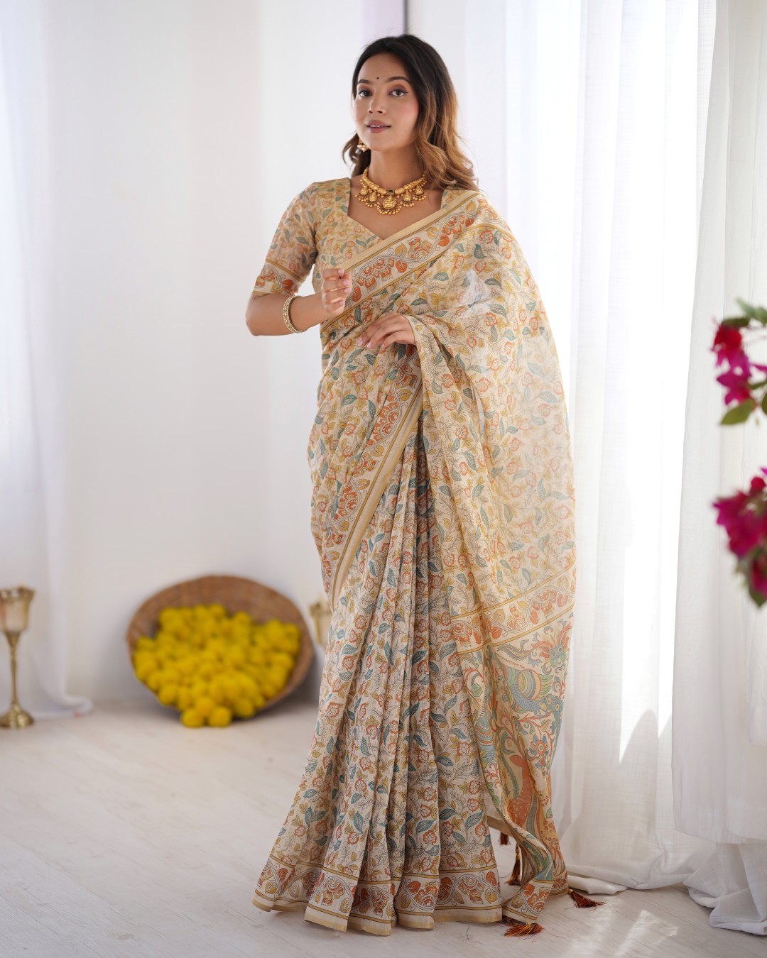 Linen Cotton Handloom Saree with Floral Buti Print and Madhubani Fish Art Pallu(Pack of 1)