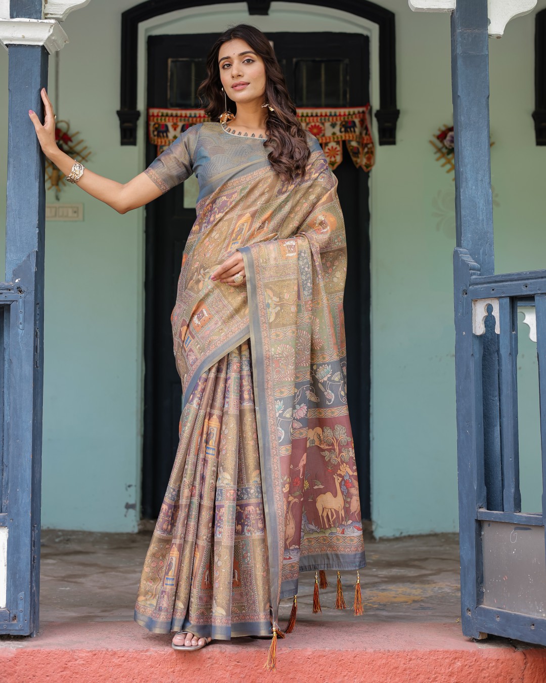 Handloom Cotton Saree with Subtle Ramayan Print and Heritage Motif Pallu(Pack of 1)