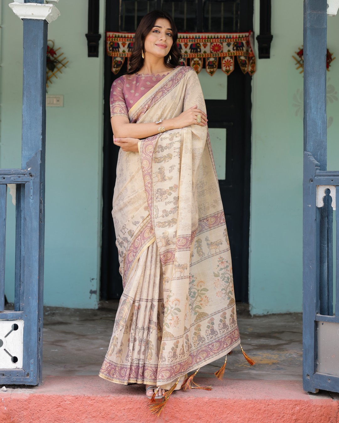 Handloom Cotton Saree with Subtle Ramayan Print and Heritage Motif Pallu(Pack of 1)