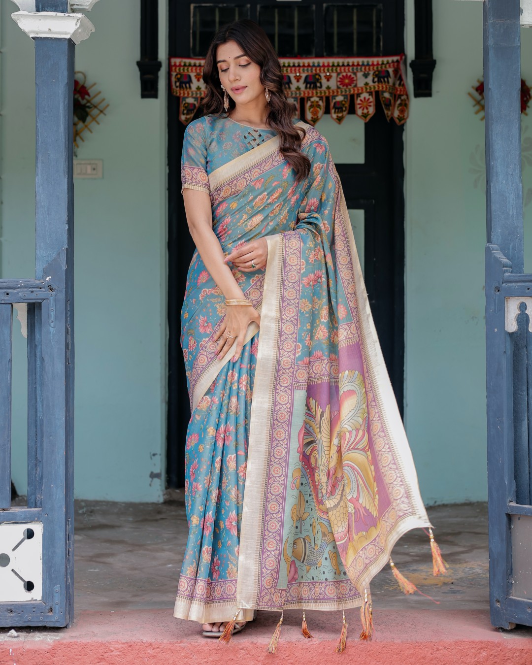 Handloom Cotton Saree with Multicolor Floral Print & Royal Simha-Pakshi Pallu(Pack of 1)