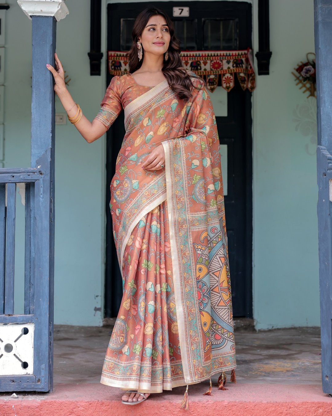 Handloom Cotton Saree with Multicolor Floral Print & Royal Simha-Pakshi Pallu(Pack of 1)