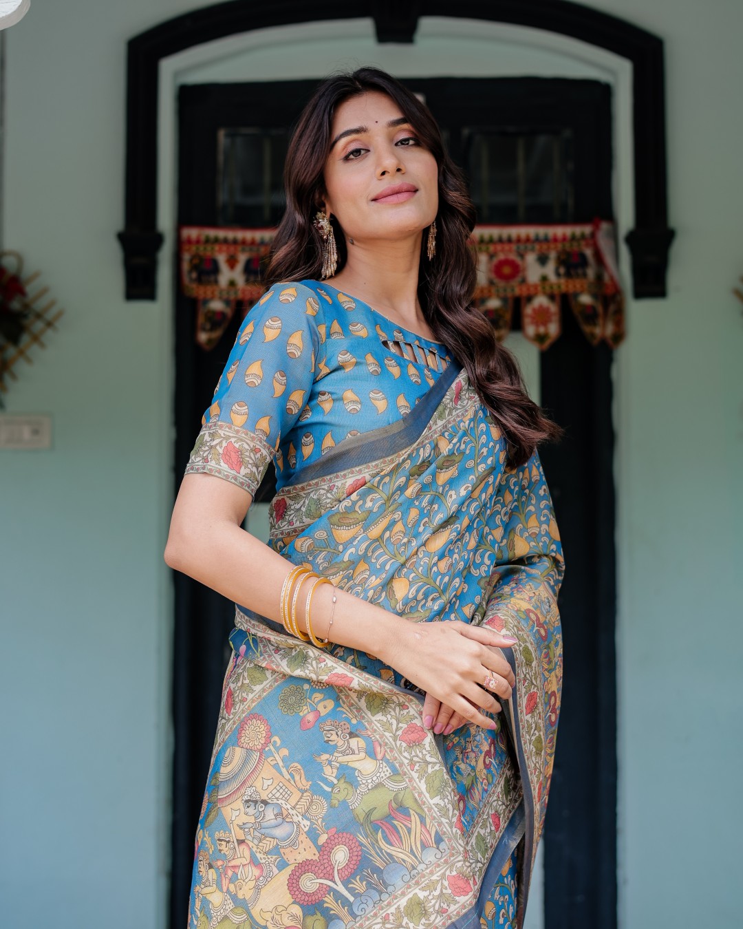 Handloom Cotton Saree with Floral Vine Print & Mythical Madhubani Cow Pallu(Pack of 1)