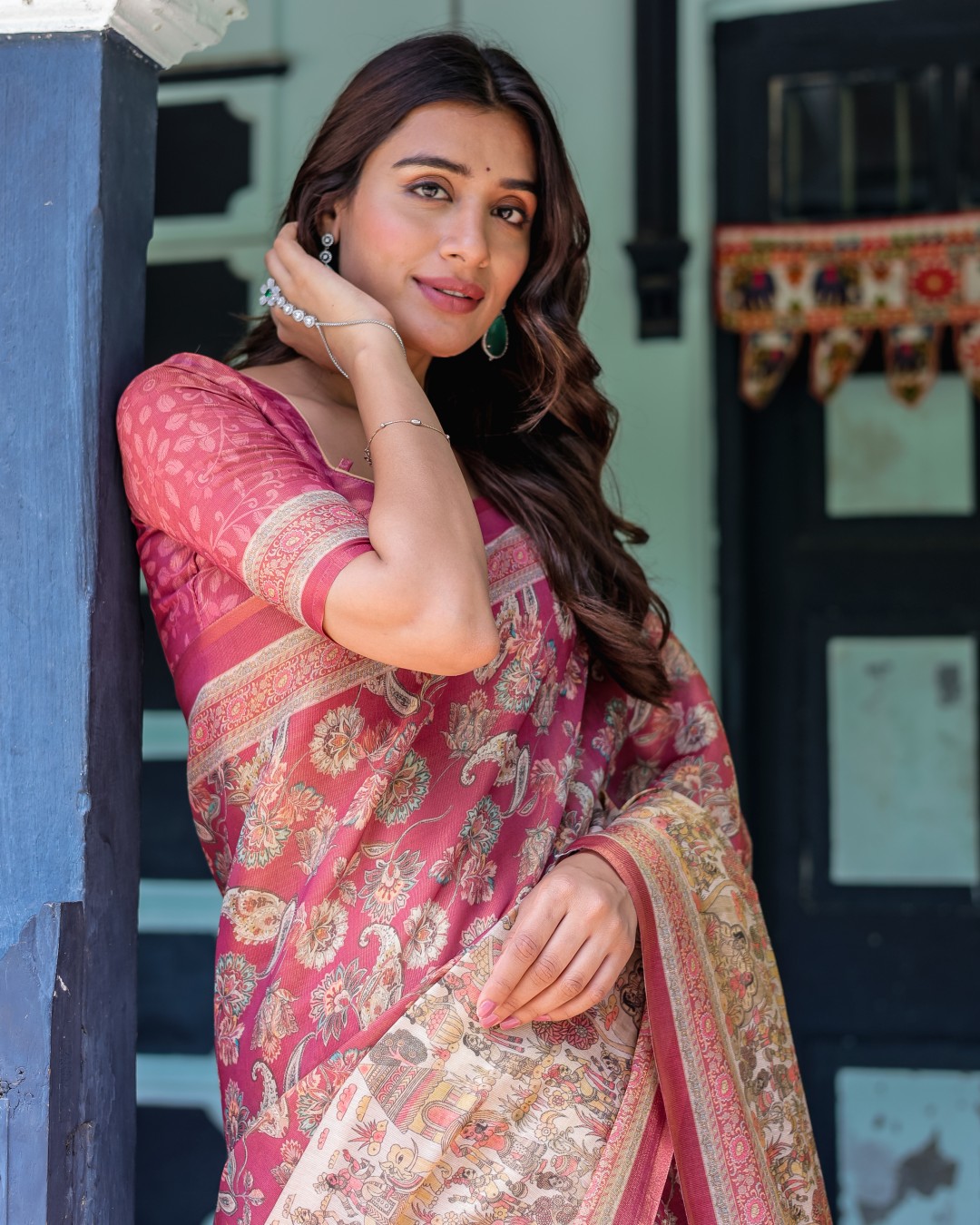 Handloom Cotton Saree with Cow Motifs & Temple Pallu Art(Pack of 1)