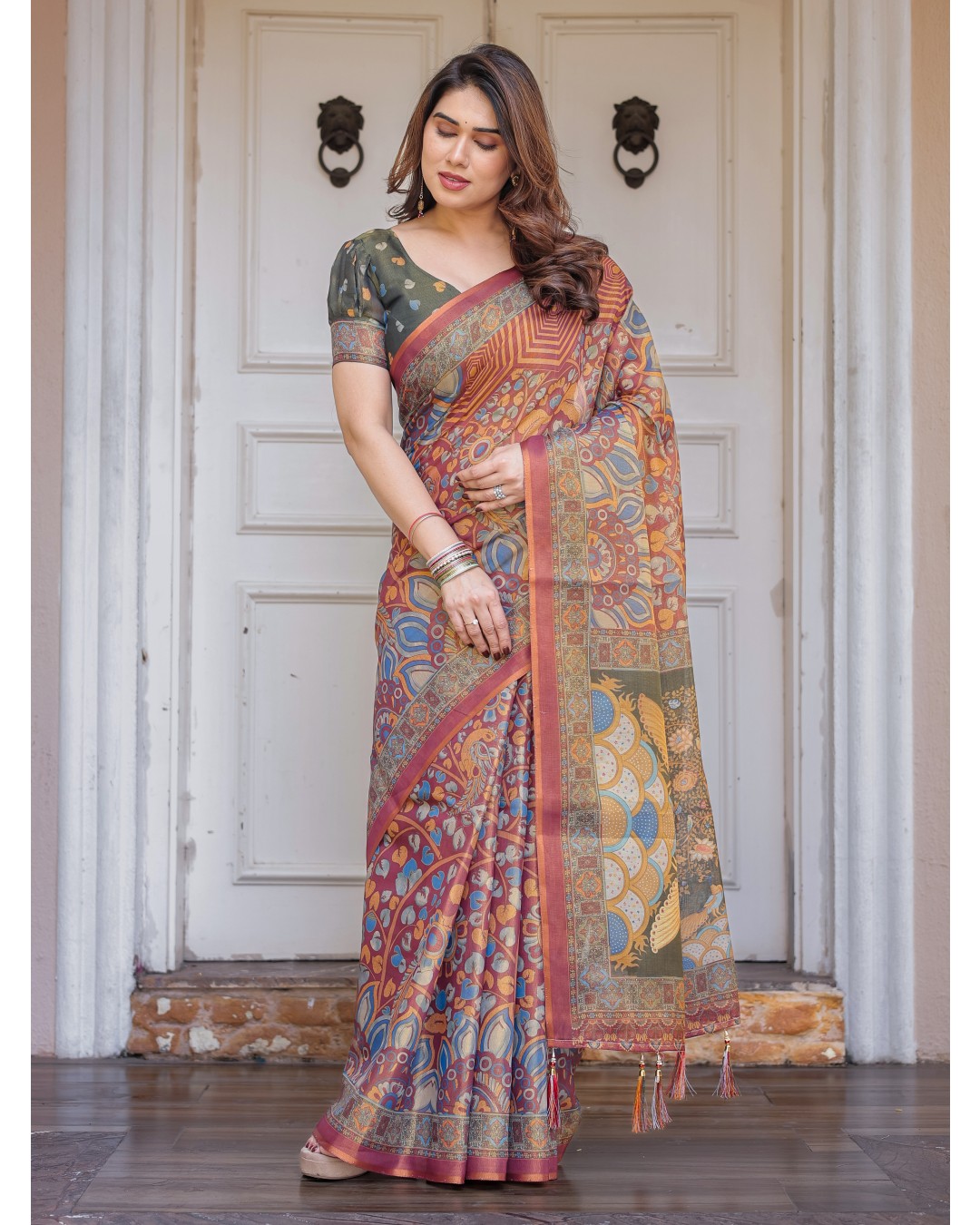 Handloom Cotton Saree with Mandala Pallu, Ornamental Border & Tassels – Traditional Festive Wear(Pack of 1)