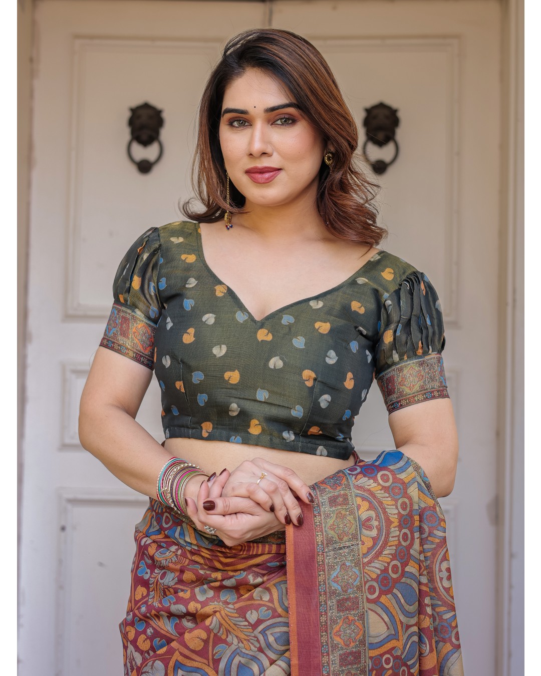 Handloom Cotton Saree with Mandala Pallu, Ornamental Border & Tassels – Traditional Festive Wear(Pack of 1)