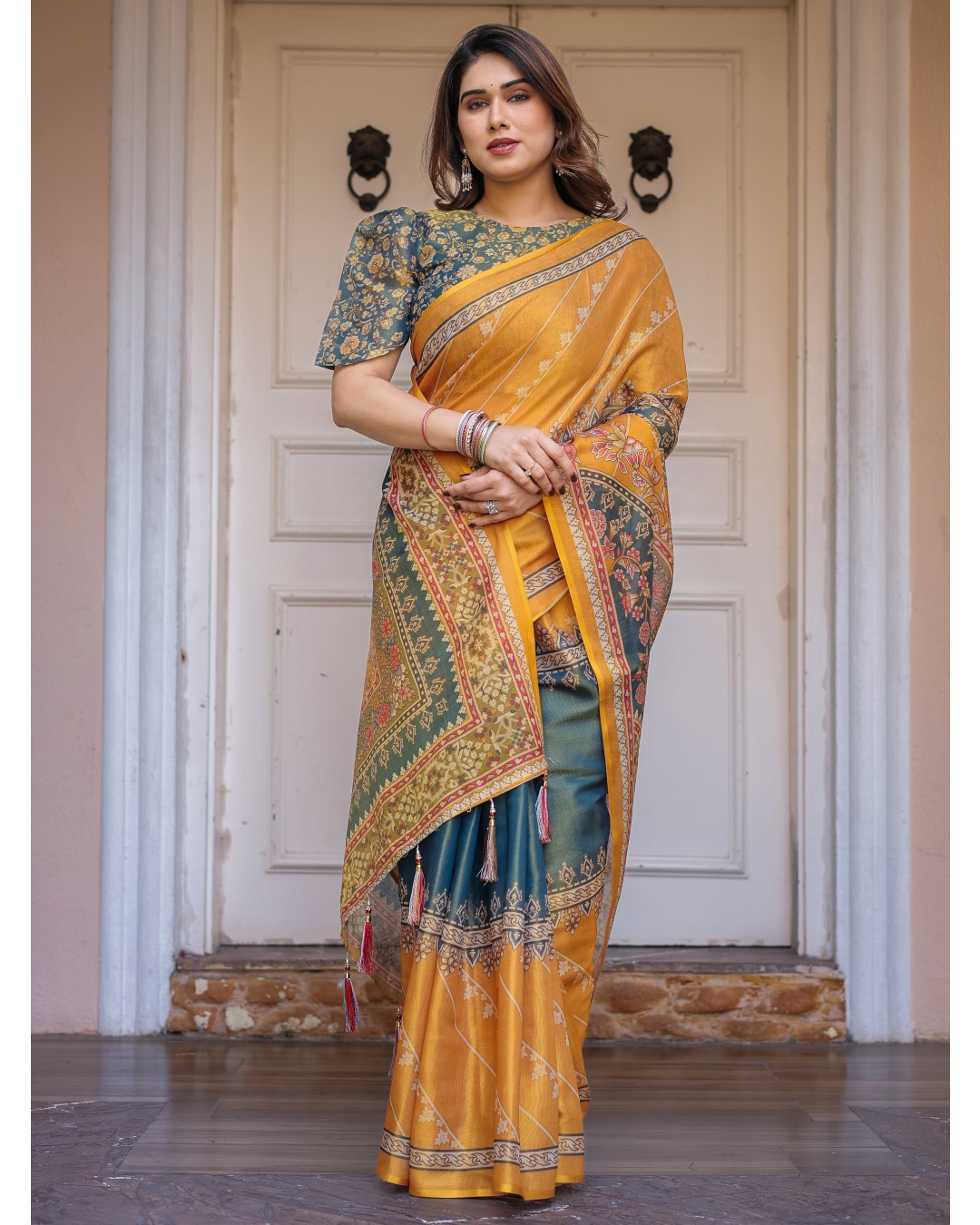 Handloom Cotton Saree with Mandala Pallu, Ornamental Border & Tassels – Traditional Festive Wear(Pack of 1)