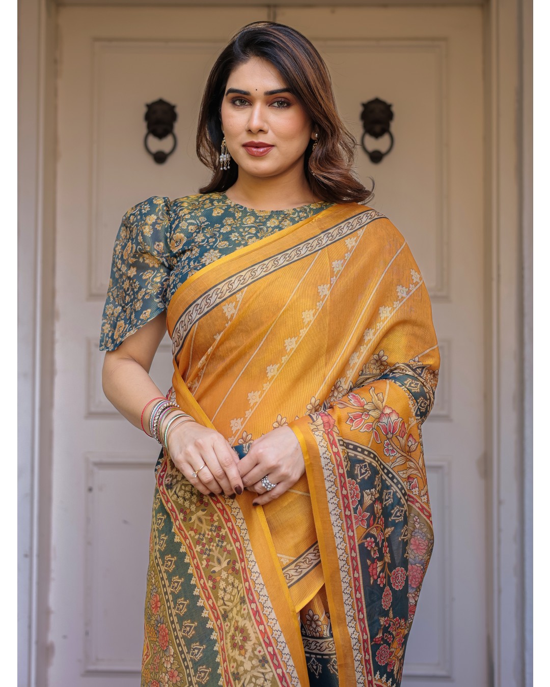 Handloom Cotton Saree with Mandala Pallu, Ornamental Border & Tassels – Traditional Festive Wear(Pack of 1)