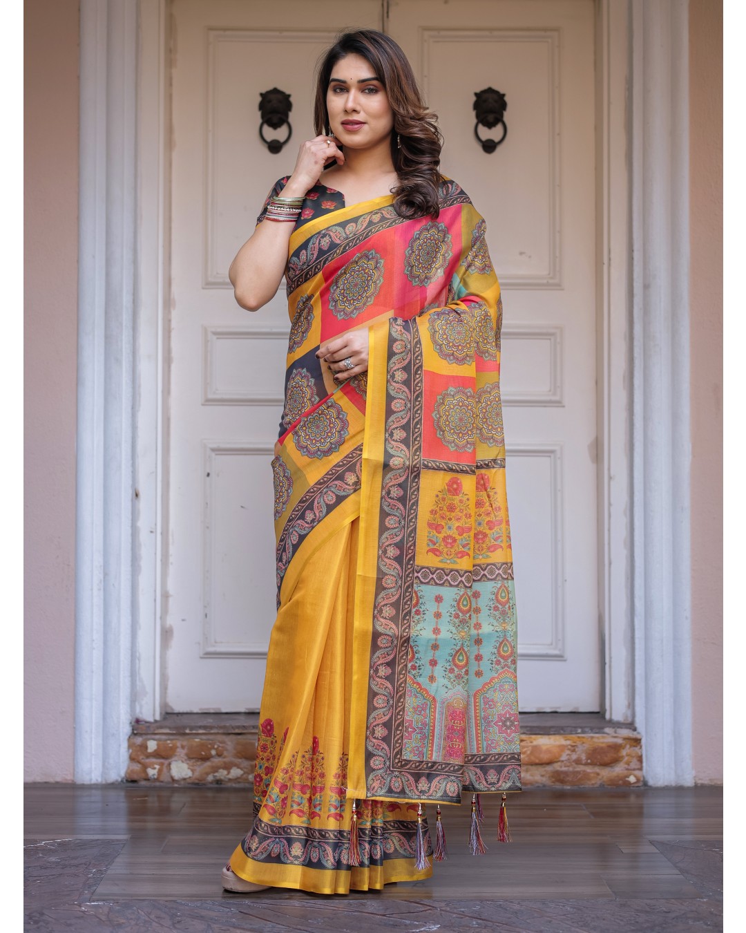 Handloom Cotton Saree with Mandala Pallu, Ornamental Border & Tassels – Traditional Festive Wear(Pack of 1)