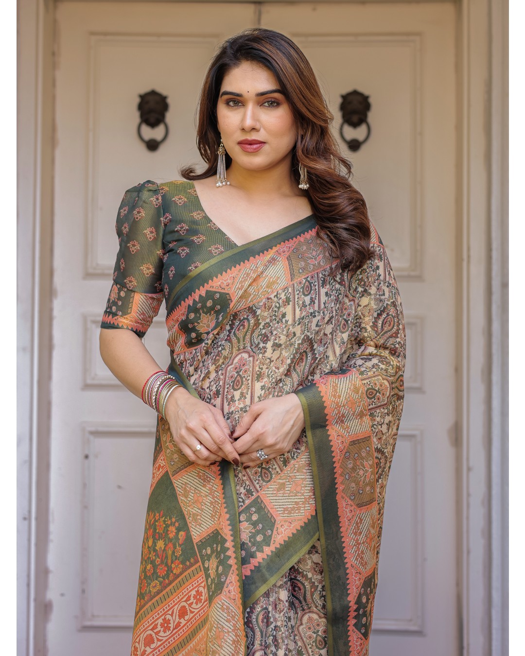 Floral Paisley Printed Handloom Cotton Saree with Heritage Border & Tassels – Festive Ethnic Wear(Pack of 1)