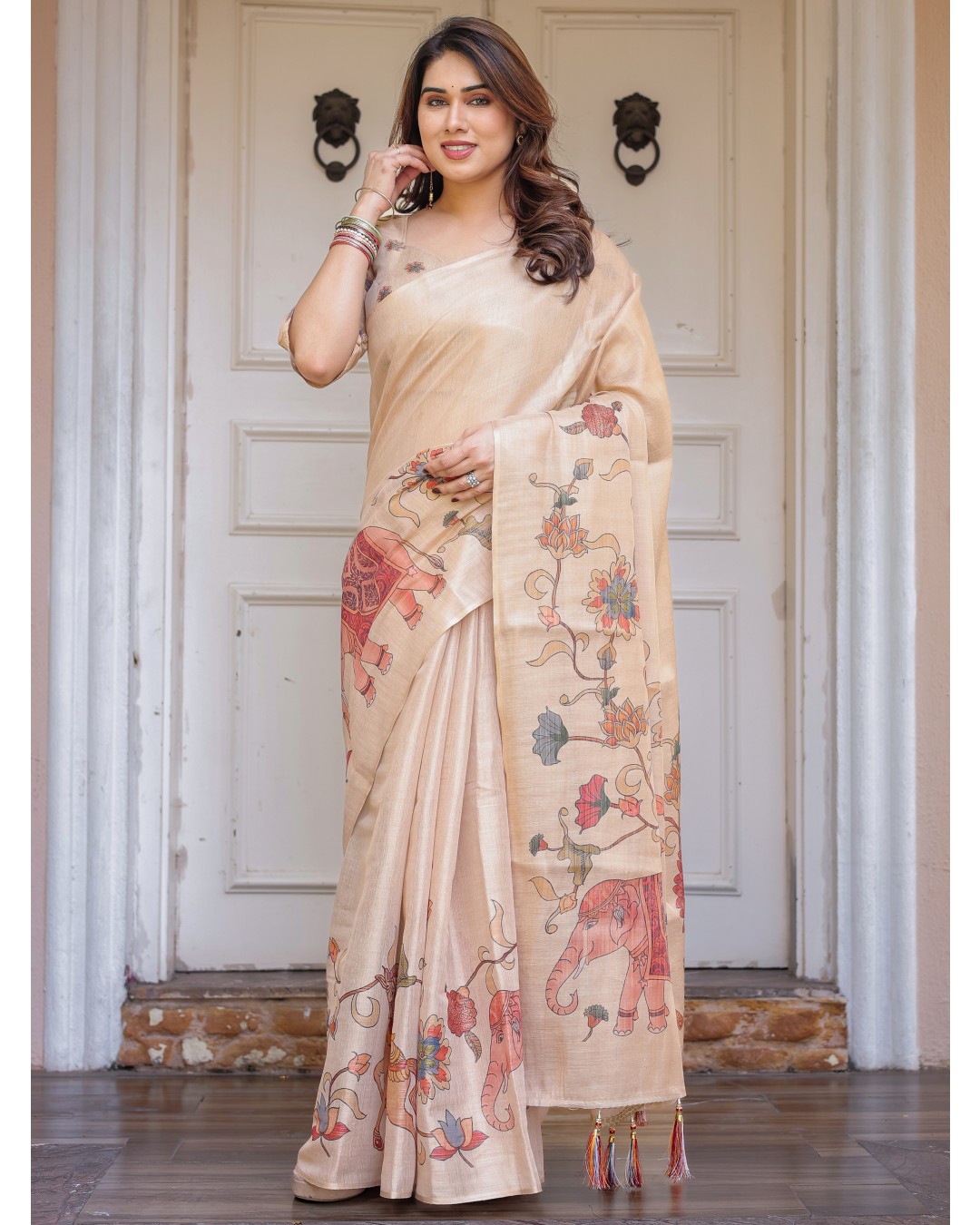 Floral Handloom Cotton-Linen Saree with Woven Pallu & Tassels – Classic Ethnic Wear(Pack of 1)