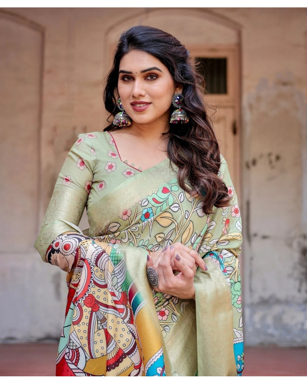 Pastel Green Tussar Silk Saree with Mythological Kalamkari Pallu and Zari Border (pack of 1)