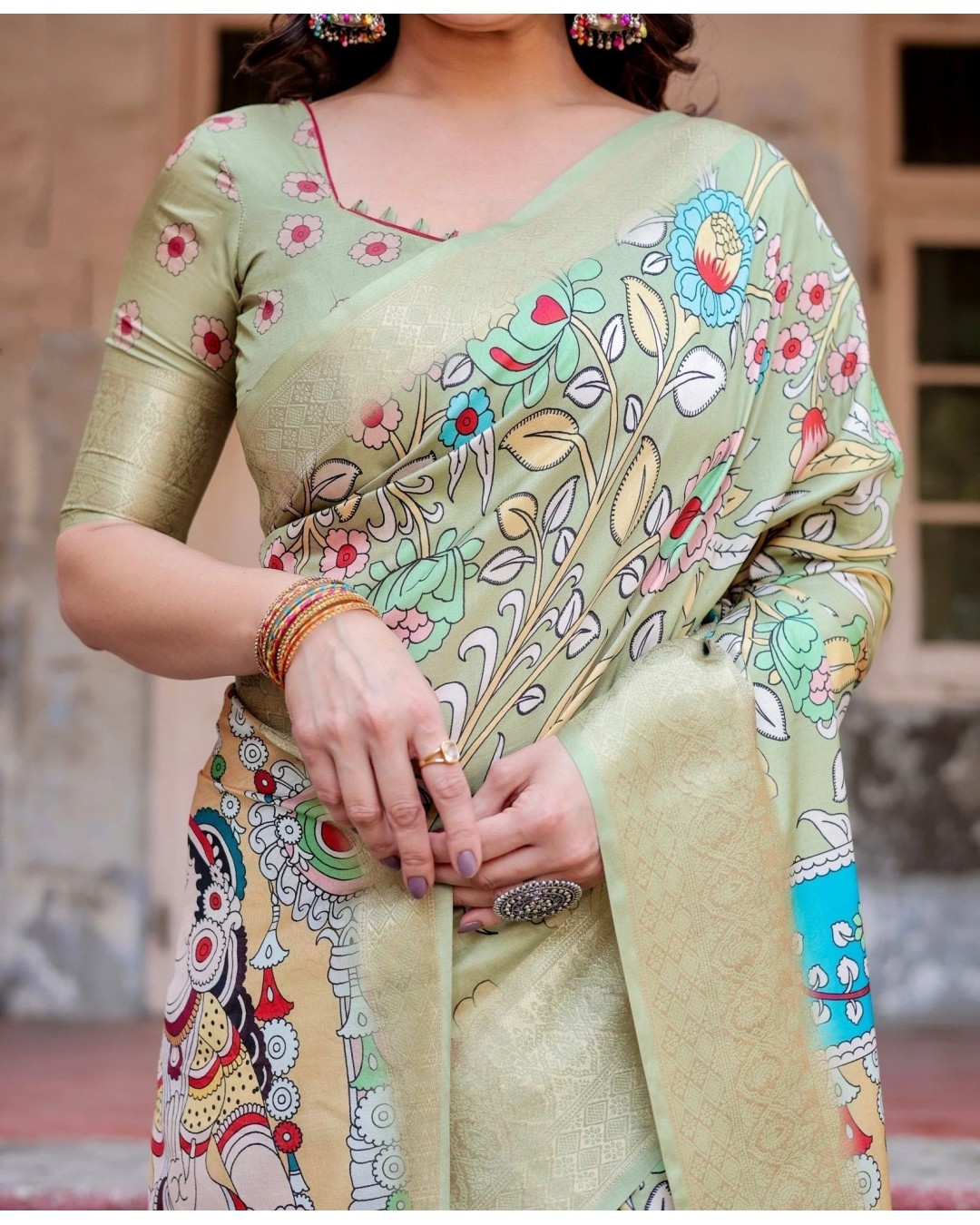Pastel Green Tussar Silk Saree with Mythological Kalamkari Pallu and Zari Border (pack of 1)