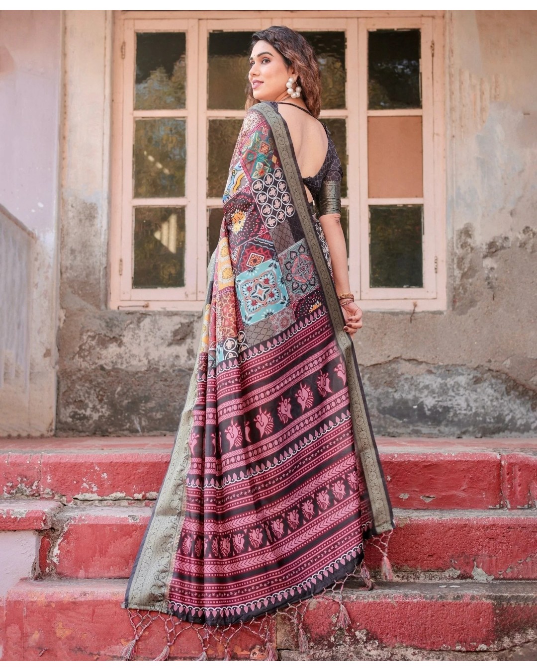 Multicolor Tussar Silk Saree with Ornamental Patchwork and Olive Zari Border (pack of 1)