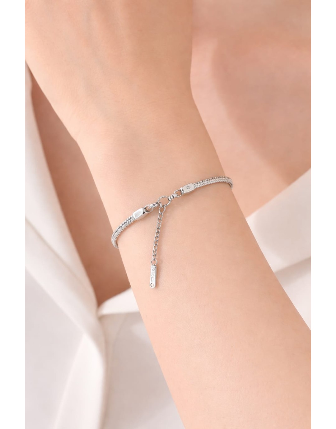 Silver-Plated-Adjustable-Chain-Bracelet-Silver-1