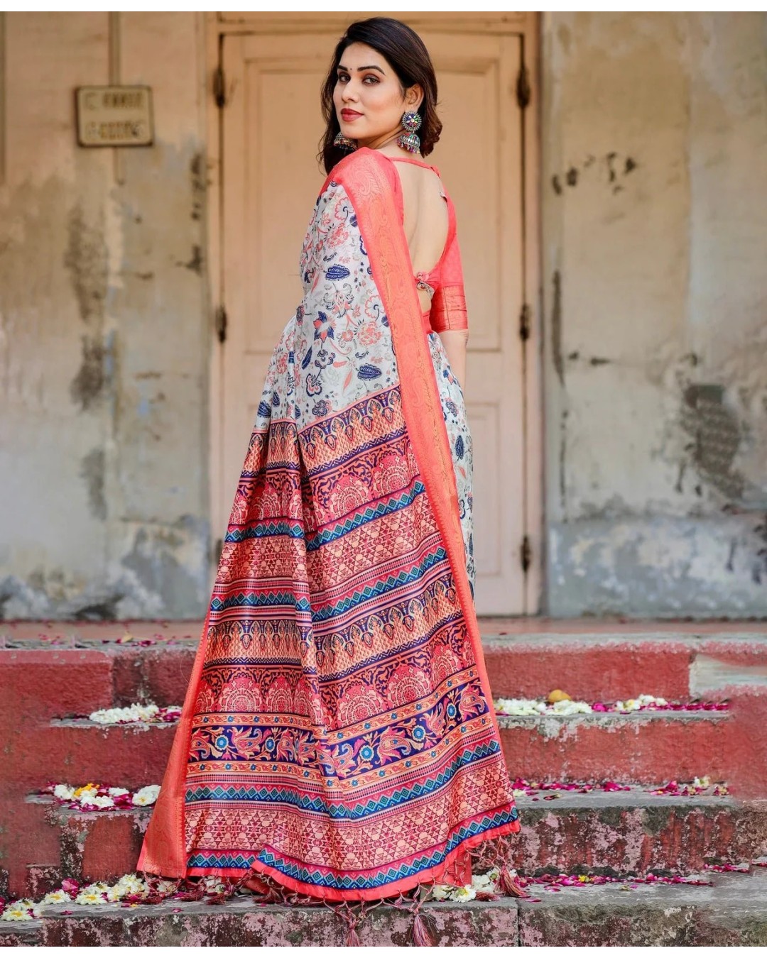 Ivory Tussar Silk Saree with Coral Zari Border and Intricate Floral Motifs (pack of 1)