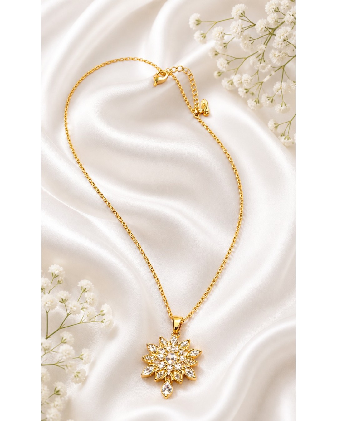Gold Pendent Necklace (Pack of 1)
