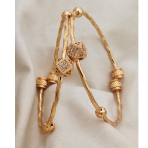 Twisted Cube Statement Bangles (Set of 2)